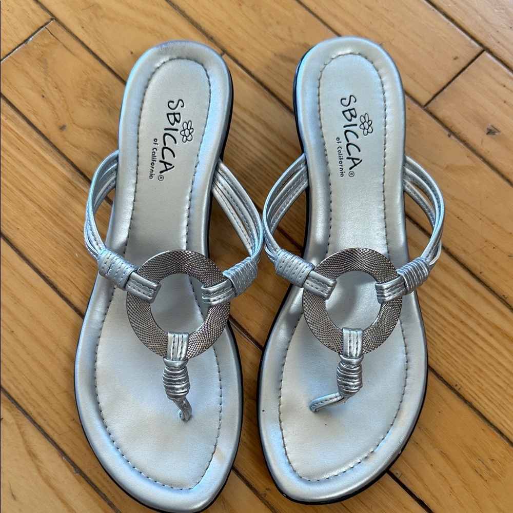 Sbicca Metallic Silver Women's Sandals